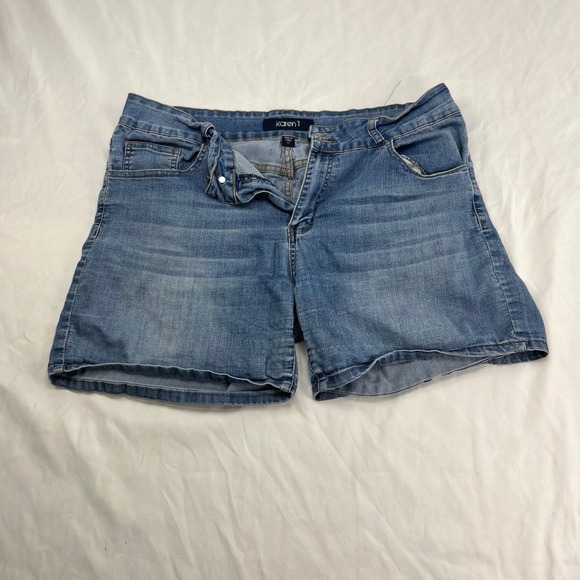 Karen T Pants - Karen‎ T Bermuda Jean Shorts Medium Wash Denim Flap Pocket Shorts